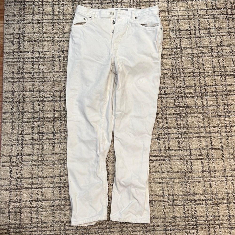 Everlane 90s white cheeky jean